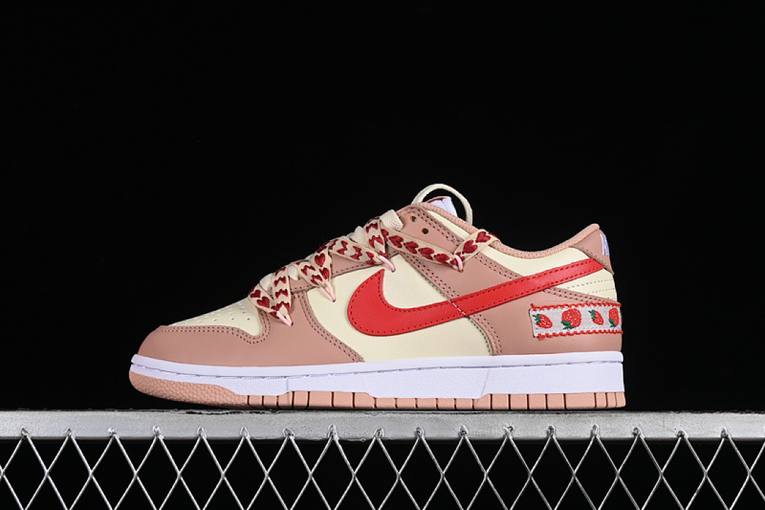Unbranded [DD1503-118]-[DUNK LOW SB WHITE/ROSE WHISPER]-[WOMAN:35.5-41], photo 1
