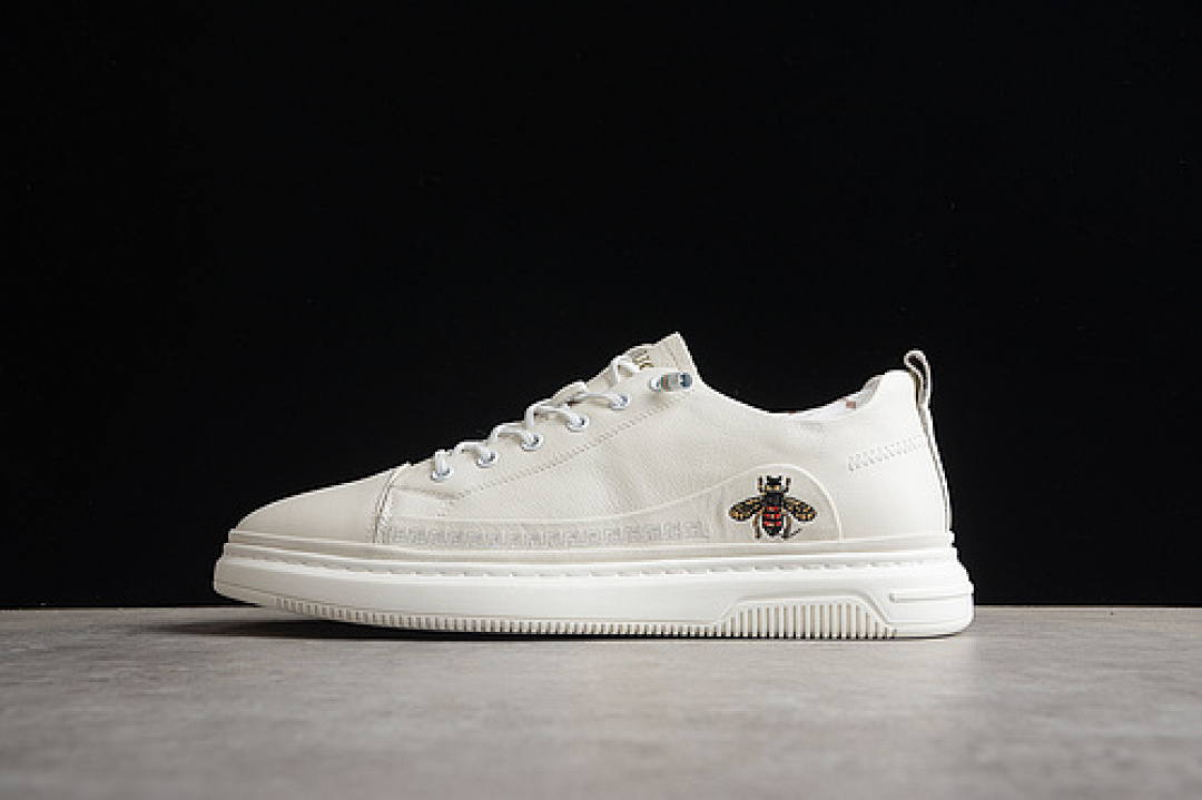 [GU*CCI LOW SHOES WHITE/WHITE/GOLD]-[MAN:38-44], photo 1