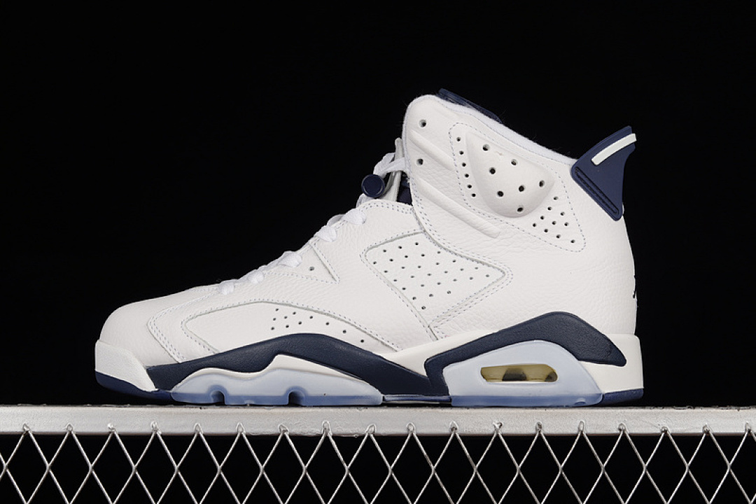 Jordan AIR Jordan 6 RETRO 2022 WHITE/WHITE/MIDNIGHT NAVY · CT8529-141, photo 1