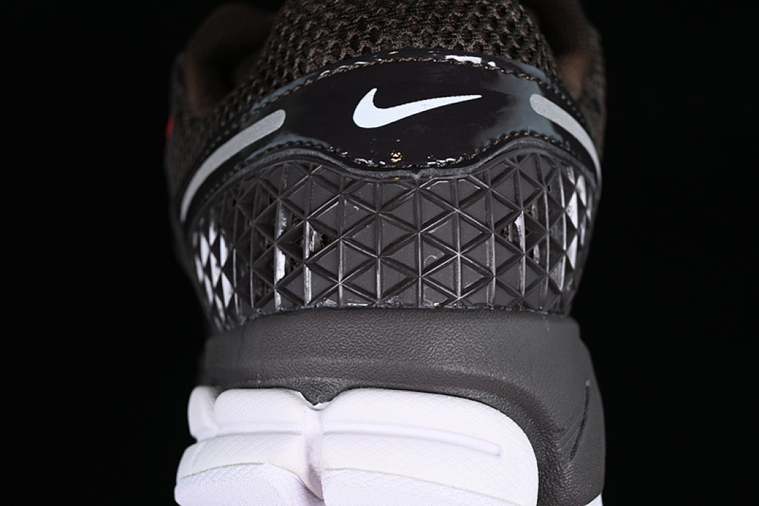 Nike [FN3420-200]-[ZOOM VOMERO 5 MS WHITE/BLACK/RED]-[WOMAN:36-39]-[MAN:40-45] - Image 7