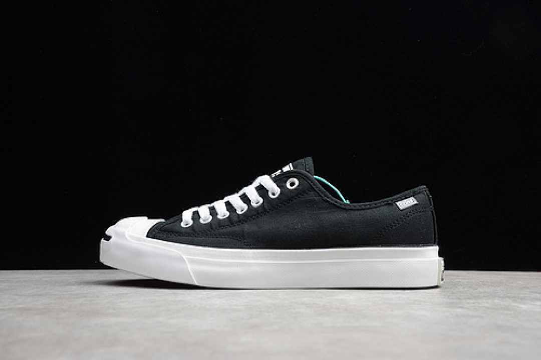 Unbranded [165339C]-[JACK PURCELL PRO OX BLACK/WHITE]-[WOMAN:35-39]-[MAN:40-44], photo 1