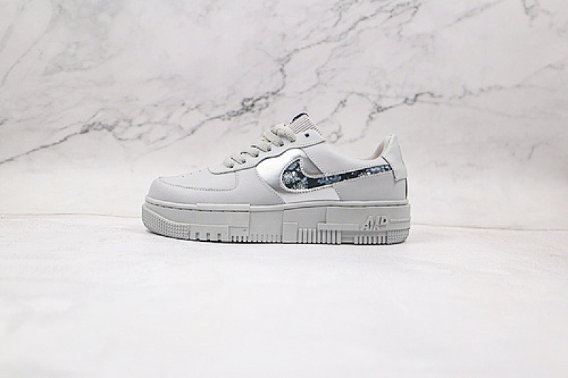 Nike Nike AIR FORCE 1 LOW PIXEL SE WHITE/SILVER/BLACK · CV8481-102, photo 1