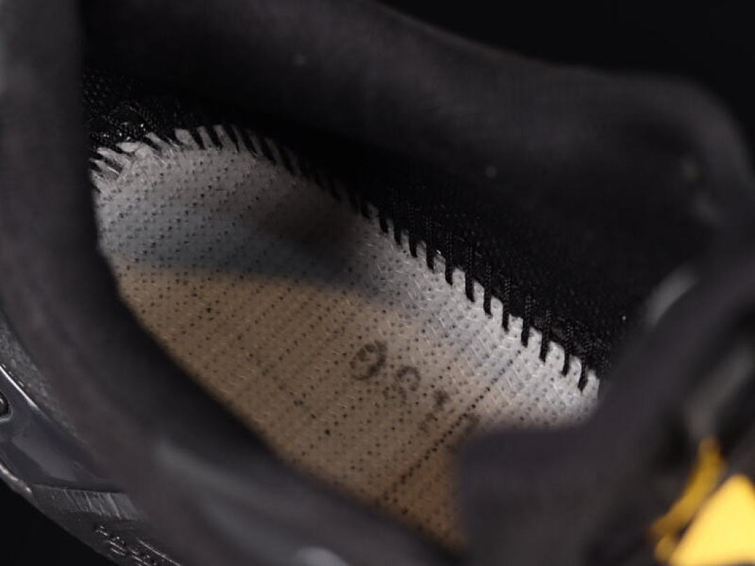 On Running [410866-31]-[OUTDOOR CASUAL RUNNING SHOES BLACK/BLACK/BLACK]-[WOMAN:36-39]-[MAN:40-45] - Image 5