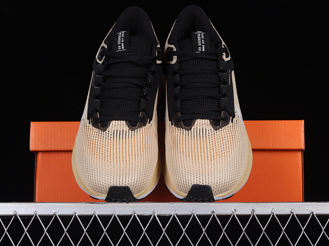 Nike [DV3854-105]-[AIR ZOOM PEGASUS 40 KHAKI/BLACK/WHITE]-[MAN:39-45] - Image 12