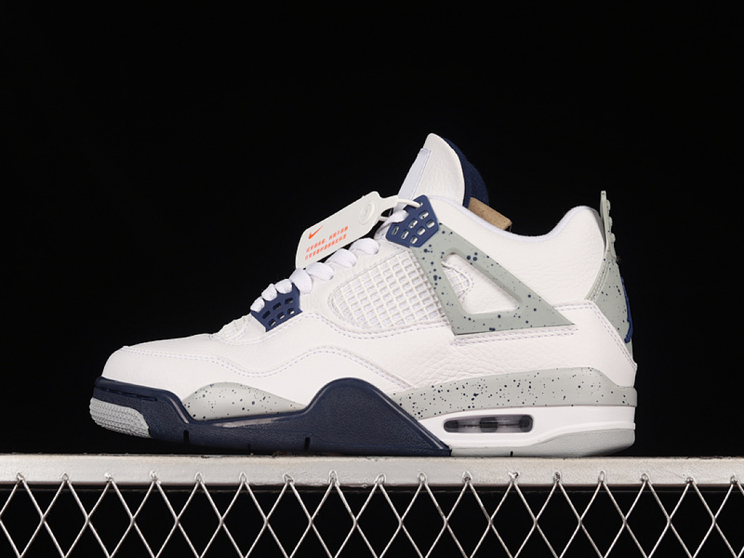 Jordan [DH6927-140]-[AIR JORDAN 4 RETRO WHITE/MIDNIGHT NAVY/LIGHT SMOKE GREY/FIRE RED]-[MAN:39-47.5], photo 1