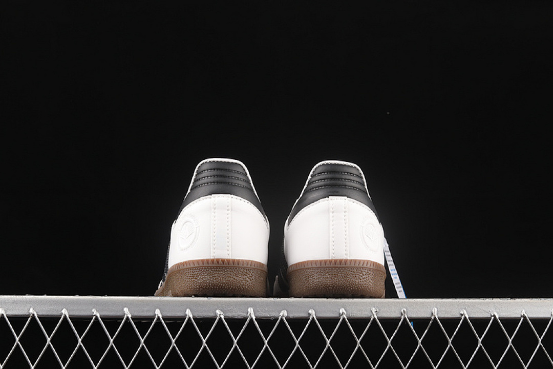 Adidas [FW2427]-[SAMBA VEGAN SHOES CLOUD WHITE/CORE BLACK/BLUE]-[MAN:39-45] - Image 14