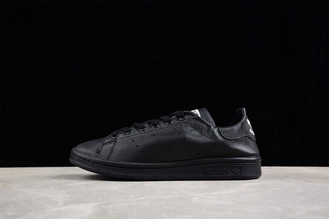 Adidas [ADIDAS ORIGINALS BA*LEN*CIAGA TRACK BLACK]-[WOMAN:35-39]-[MAN:40-46], photo 1