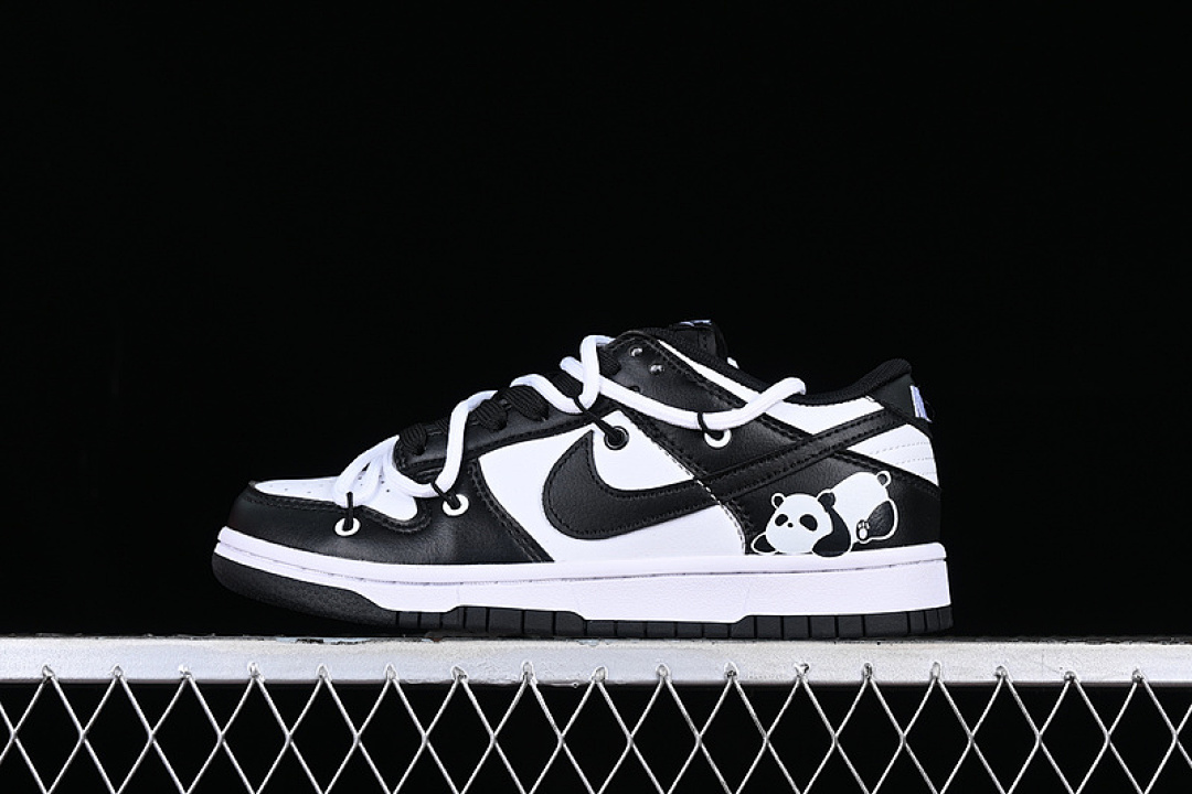 Unbranded [DD1391-100]-[DUNK LOW WHITE/BLACK]-[WOMAN:36-39]-[MAN:40-45], photo 1