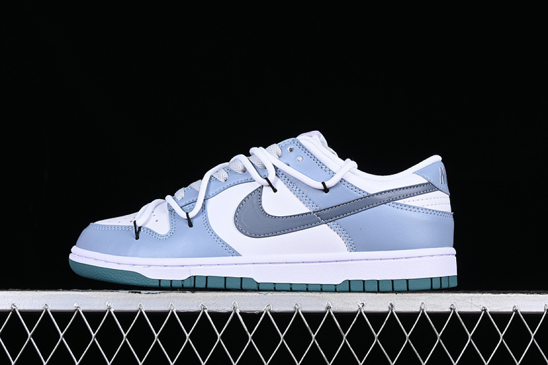 Unbranded [FD9911-101]-[SB DUNK LOW WHITE/BLUE]-[WOMAN:36-39]-[MAN:40-46], photo 1