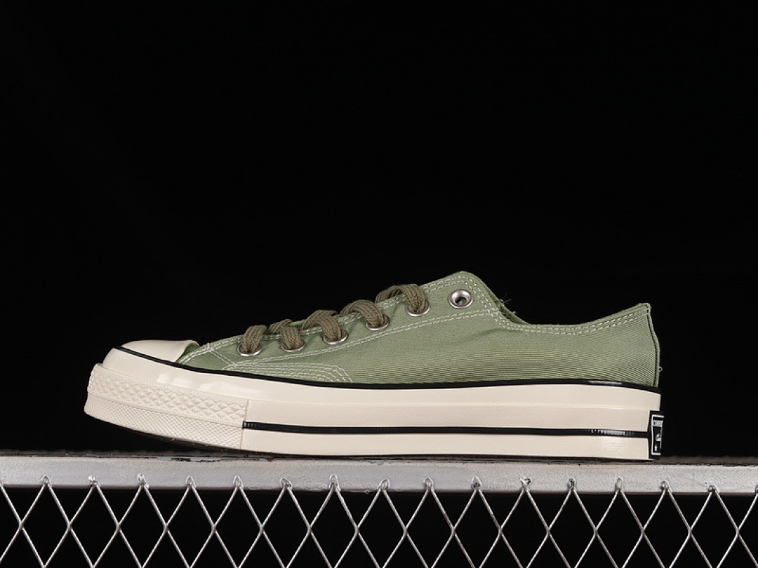 Converse [A03438C]-[CHUCK 70 LOW JUNGLE CLOTH ALLIGATOR GREEN FRIEND GREEN/UTILITY/WHITE], photo 1