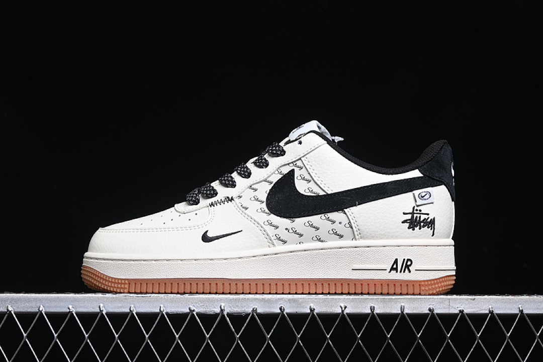 Nike [XZ6188-255]-[AIR FORCE 1 07 LOW WHITE/GREY/BLACK]-[WOMAN:36-39]-[MAN:40-45], photo 1