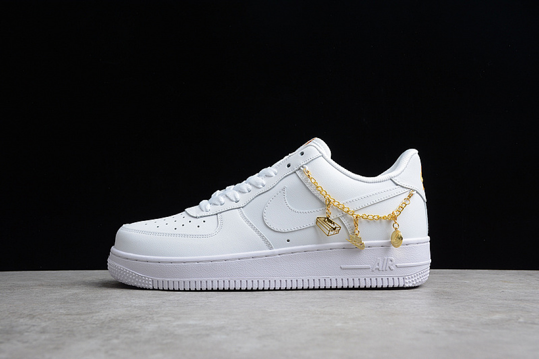 Nike [DD1525-100]-[AIR FORCE 1 LOW 07 LX LUCKY CHARMS WHITE/WHITE/METALLIC GOLD/FLAT (GOLD]), photo 1