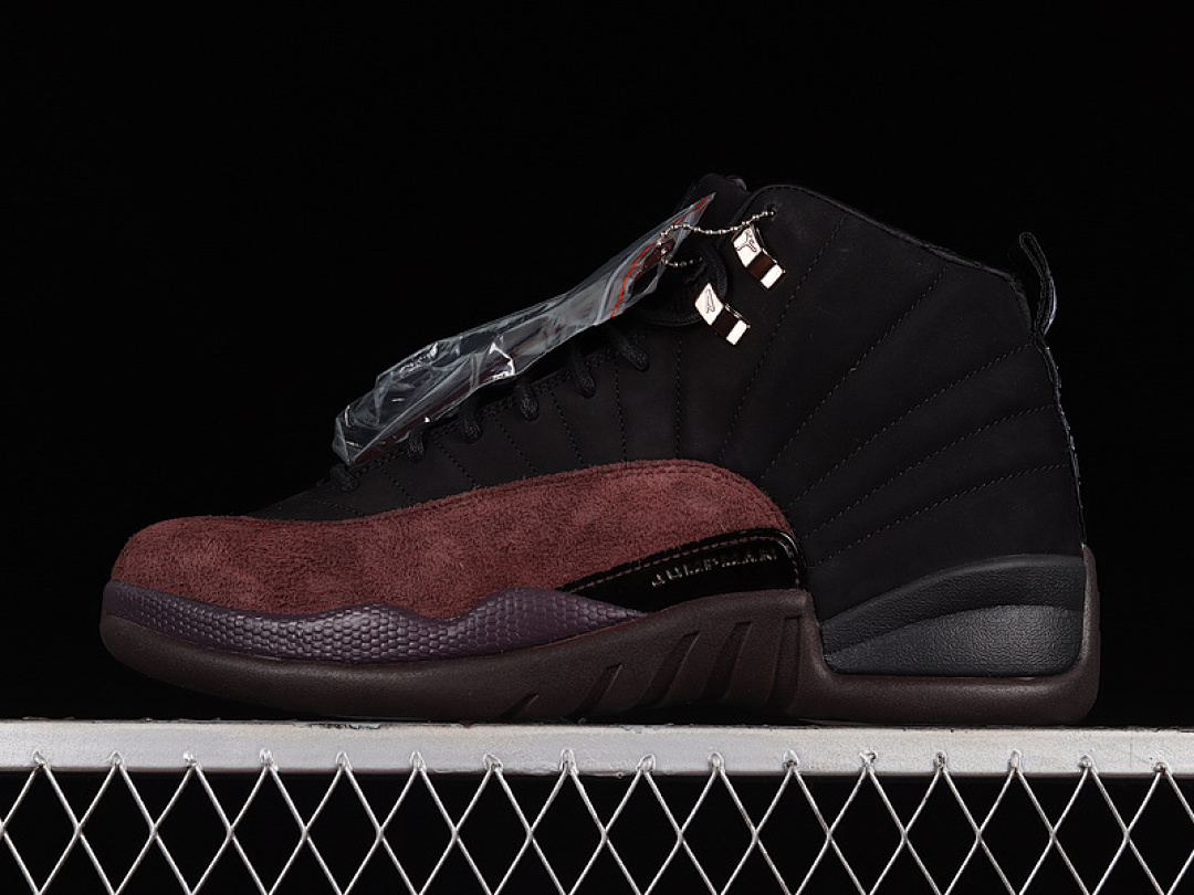 Jordan [DV6989-001]-[A MA MANIÉRE X AIR JORDAN 12 RETRO SP BLACK/BLACK/BURGUNDY CRUSH]-[UNISEX:40-48], photo 1