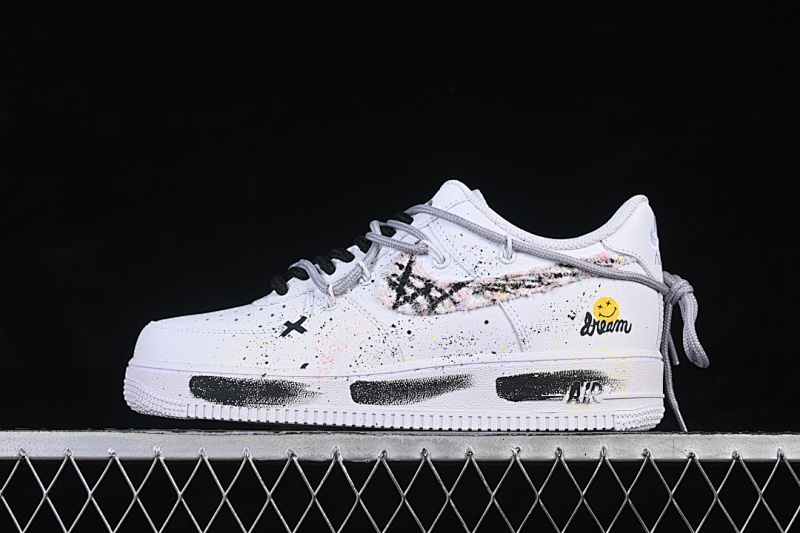 Nike Nike AIR FORCE 1 07 LOW WHITE/BLACK/WHITE · DH1999-334, photo 1