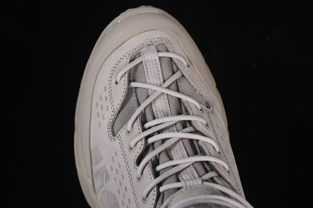 Hoka [1129958]-[ONE ONE TOR ULTRA HI CLIMBING BOOT LIGHT GRAY/BROWN]-[WOMAN:39]-[MAN:40-46] - Image 9