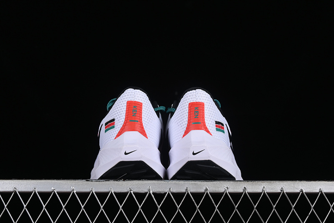Nike [FN0024-100]-[AIR ZOOM PEGASUS 40 WHITE/BLACK/RED/GREEN]-[WOMAN:36-39]-[MAN:40-46] - Image 14
