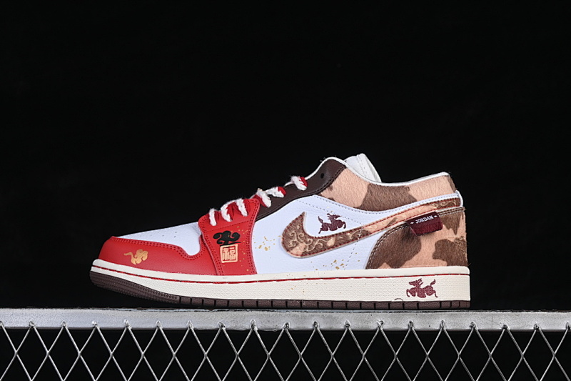 Jordan AIR Jordan 1 LOW WHITE/RED/LIGHT CHOCOLATE · IQ5321-121, photo 1
