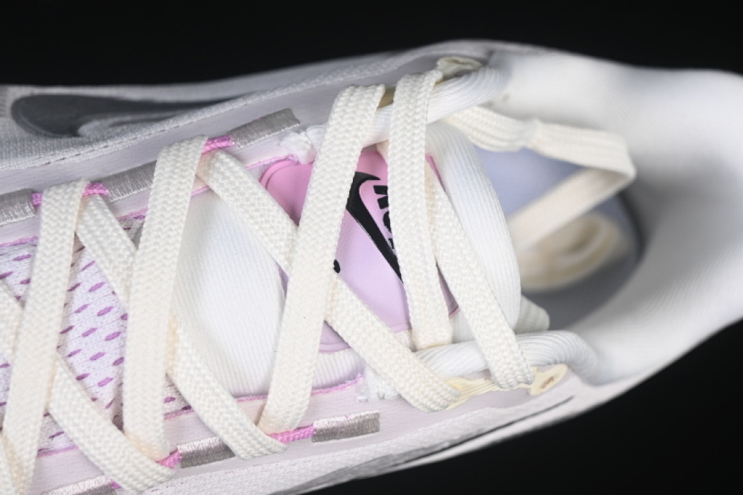Nike [IM2503-133]-[AIR ZOOM VOMERO 18 WHITE/GREY/PURPLE]-[WOMAN:36-41] - Image 9
