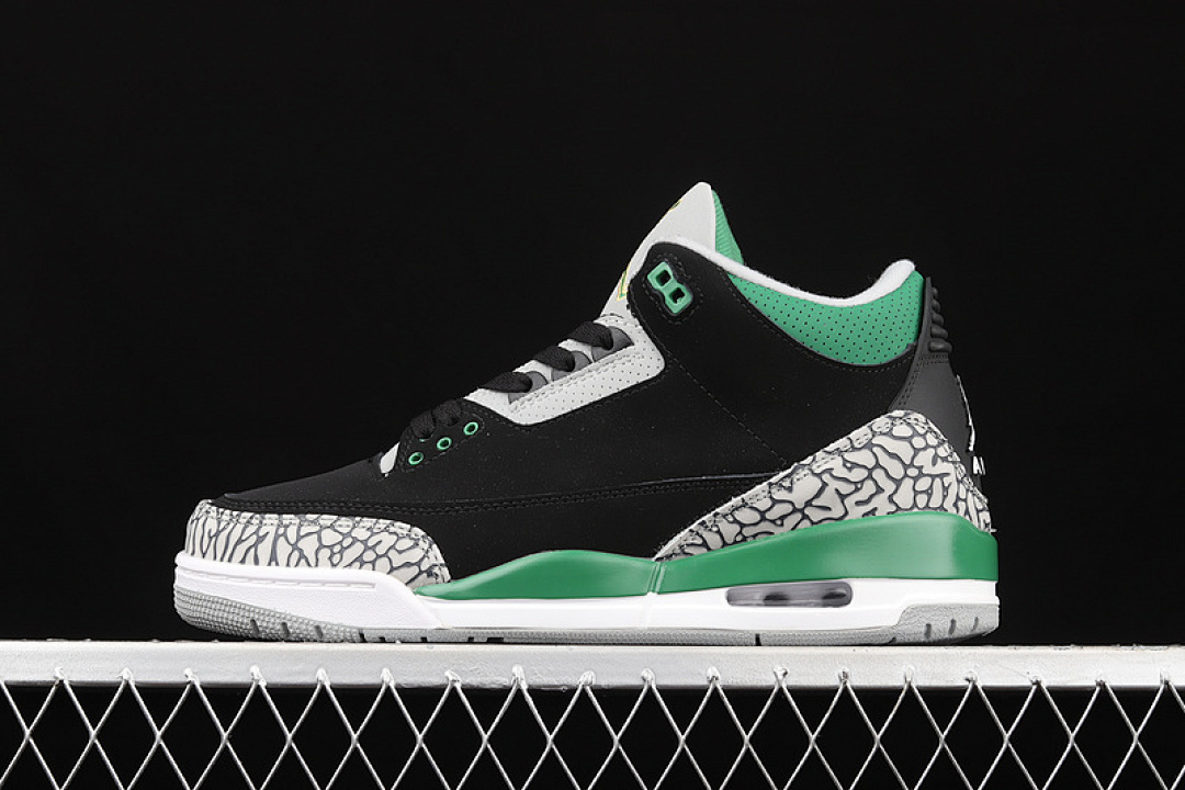 Jordan AIR Jordan 3 BLACK/PINE GREEN-CEMENT GREY-WHITE · CT8532-030, photo 1