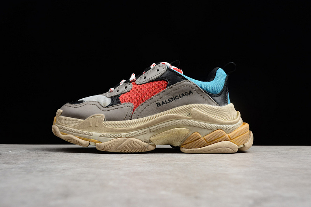 Unbranded [483513W06E34365]-[TRIPLE S SNEAKER DADSHOE BLUE/RED]-[WOMAN:35-39]-[MAN:40-45]-[OG00250], photo 1
