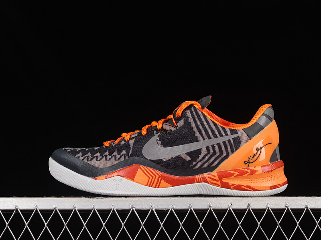 Nike Nike KOBE 8 SYSTEM BLACK HISTORY MONTH ANTHRACITE/PURE PLATINUM-GREY · 583112-001, photo 1