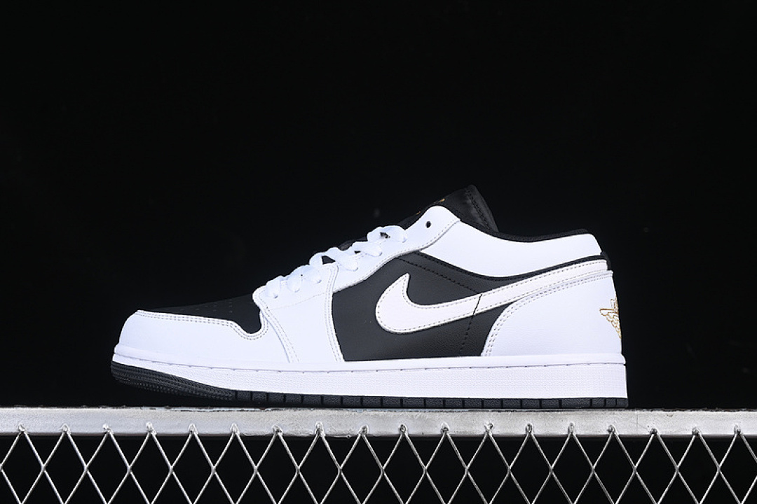 Jordan [553560-172]-[AIR JORDAN 1 LOW WHITE/BLACK/METALLIC GOLD]-[WOMAN:36-39]-[MAN:40-46], photo 1