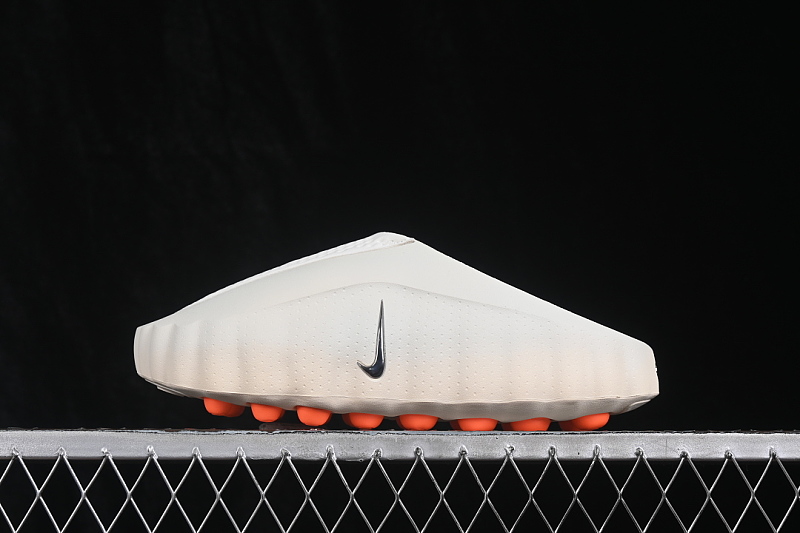 Unbranded [HQ4307-002]-[MIND 001 SLIDE BONE/HYPER CRIMSON/BUFF/CHROME]-[WOMAN:36-38.5]-[MAN:40-47.5]