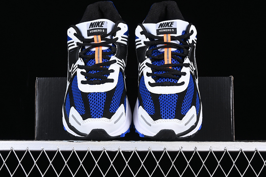Nike [CI1694-100]-[AIR ZOOM VOMERO 5 SE SP WHITE/RACER BLUE BLACK]-[WOMAN:36-39]-[MAN:40-45] - Image 12