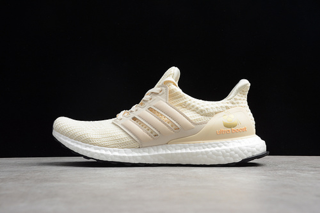 Unbranded [FW3731]-[ULTRA BOOST 4.0 SHOES PINK/CLOUD WHITE]-[MAN:39-45], photo 1