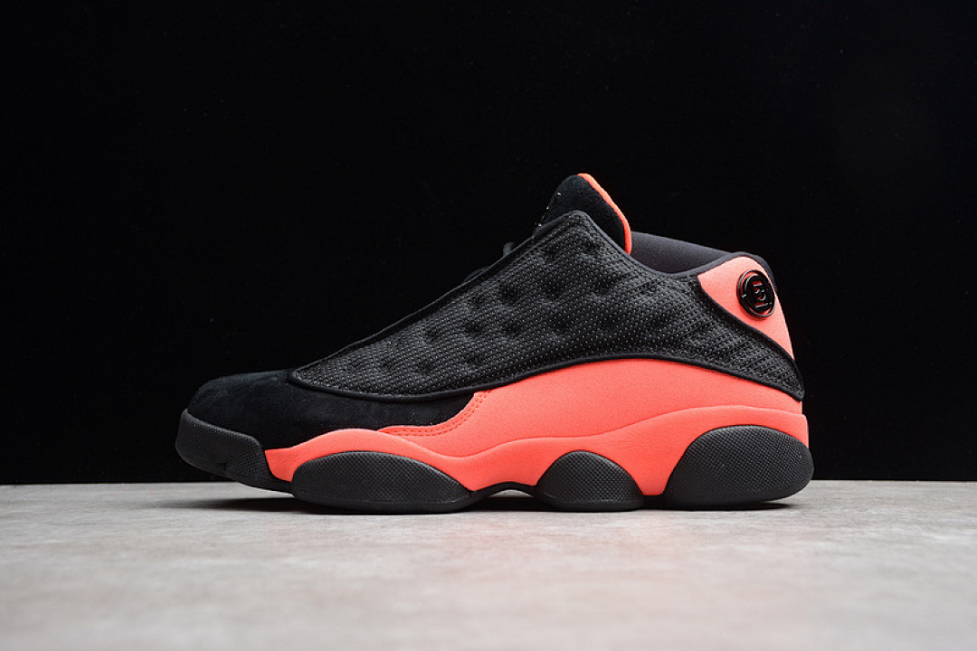 Jordan [AT3102-006]-[JORDAN 13 RETRO LOW CLOT BLACK/INFRARED 23]-[MAN:40-47]-[OG00286], photo 1