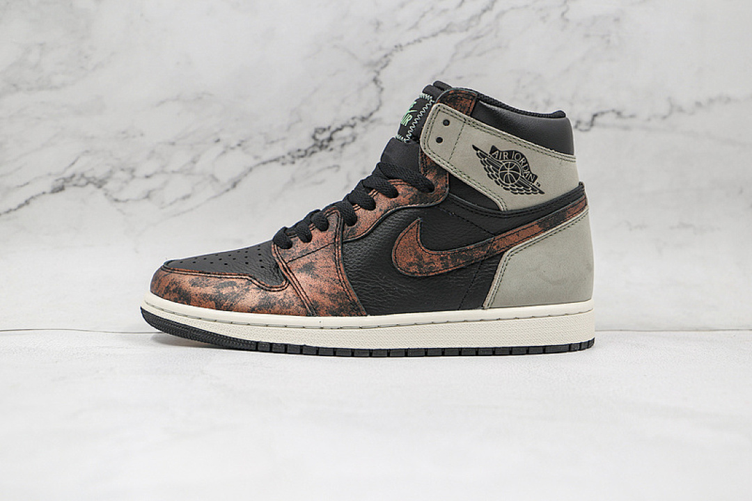 Jordan [555088-033]-[AIR JORDAN 1 RETRO HIGH OG PATINA BLACK/LIGHT ARMY/SAIL/FRESH MINT]-[36-46], photo 1