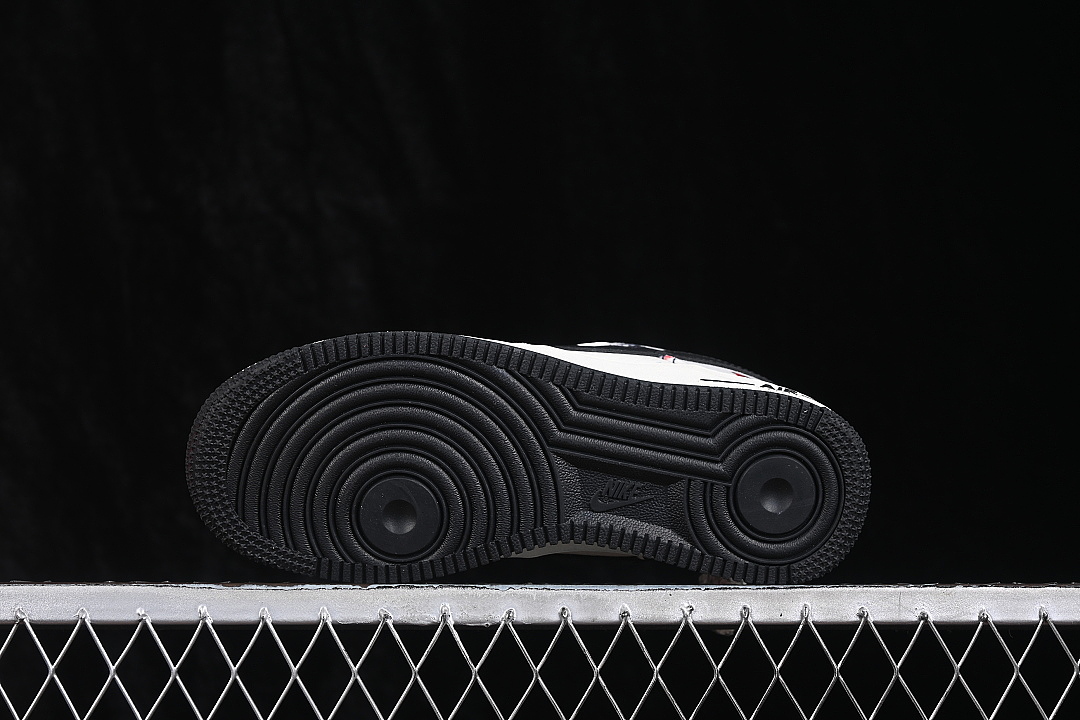 Nike [NH0601-607]-[AIR FORCE 1 07 LOW CASUAL SNEAKERS WHITE/BLACK/WHITE]-[WOMAN:36-39]-[MAN:40-45] - Image 15