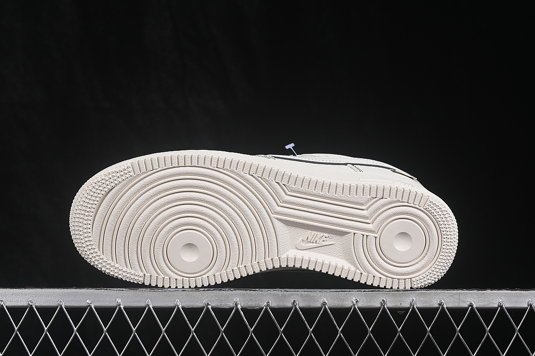 Nike [DN9688-118]-[AIR FORCE 1 07 LOW CASUAL SNEAKERS WHITE/BLACK]-[WOMAN:36-39]-[MAN:40-45] - Image 14