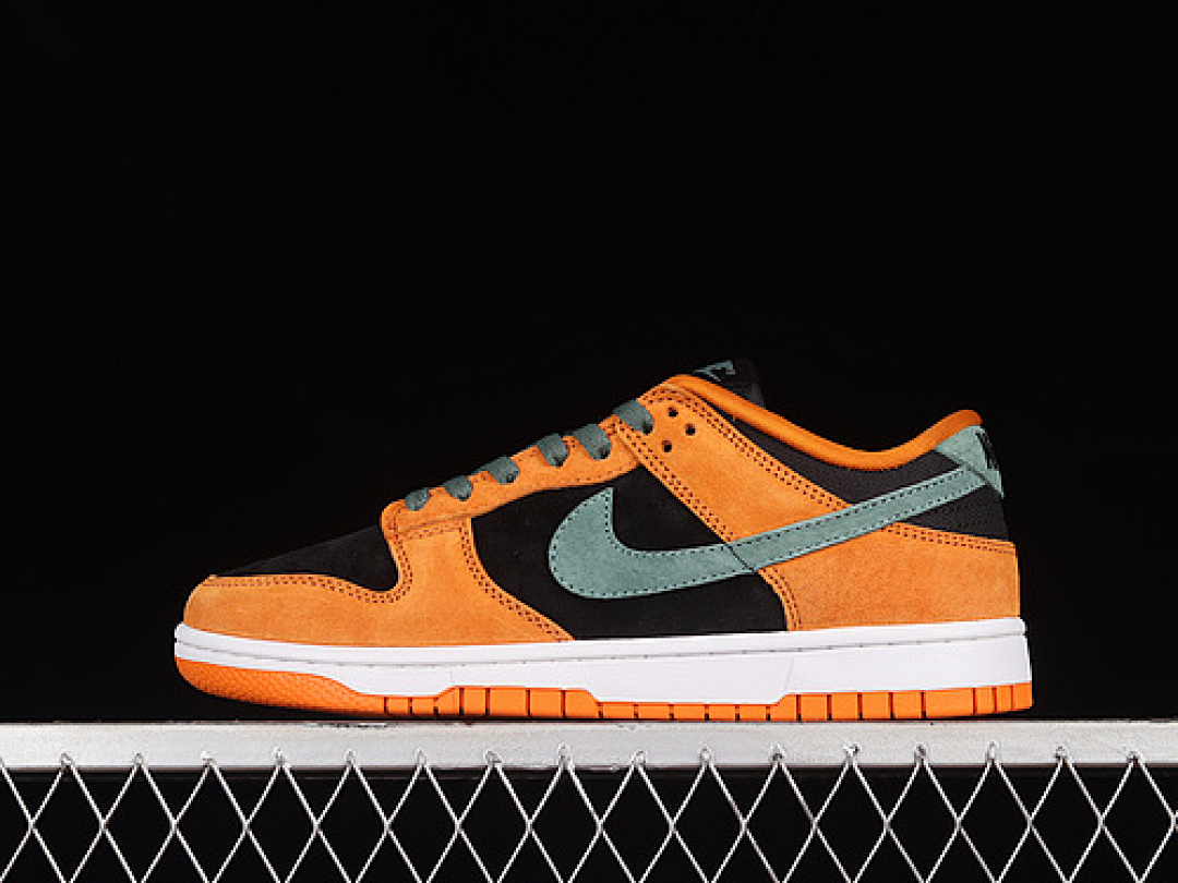 Unbranded [DA1469-001]-[SB DUNK LOW SP RETRO BLACK/CERAMIC]-[WOMAN:35.5-39]-[MAN:40-47.5], photo 1