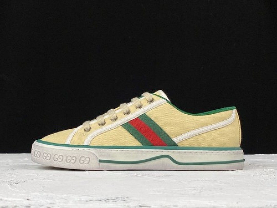 Gucci Gucci [ ACE EMBROIDERED LOW-TOP SNEAKER LIGHT YELLOW/GREEN/RED]-[UNISEX:35-44], photo 1