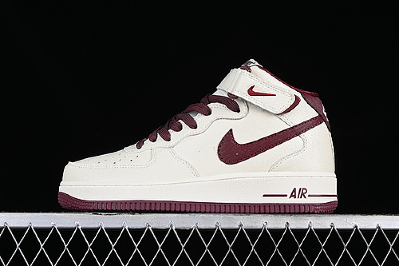 Nike Nike AIR FORCE 1 07 MID WHITE/RED · PA0920-008, photo 1