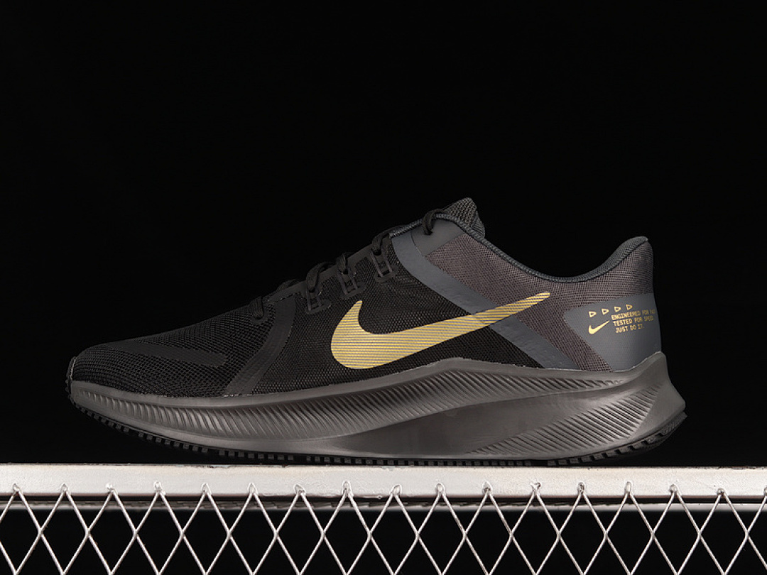 Unbranded [DA1105-010]-[QUEST 4 BLACK/DARK SMOKE GREY/METALLIC GOLD]-[MAN:39-45], photo 1