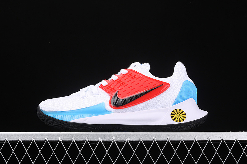 KYRIE LOW 2 WHITE/BLACK-BLUE HERO · AV6337-100, photo 1