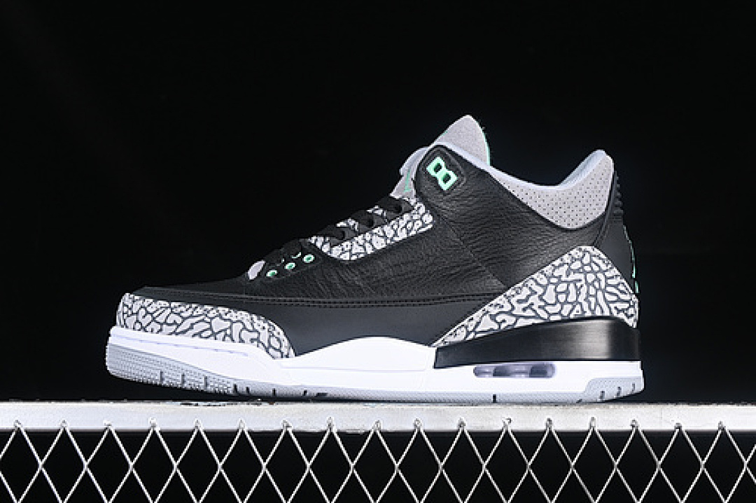 Jordan [CT8532-031]-[AIR JORDAN 3 GREEN GLOW BLACK/GREEN GLOW/WOLF GREY/WHITE]-[UNISEX:36-47.5], photo 1