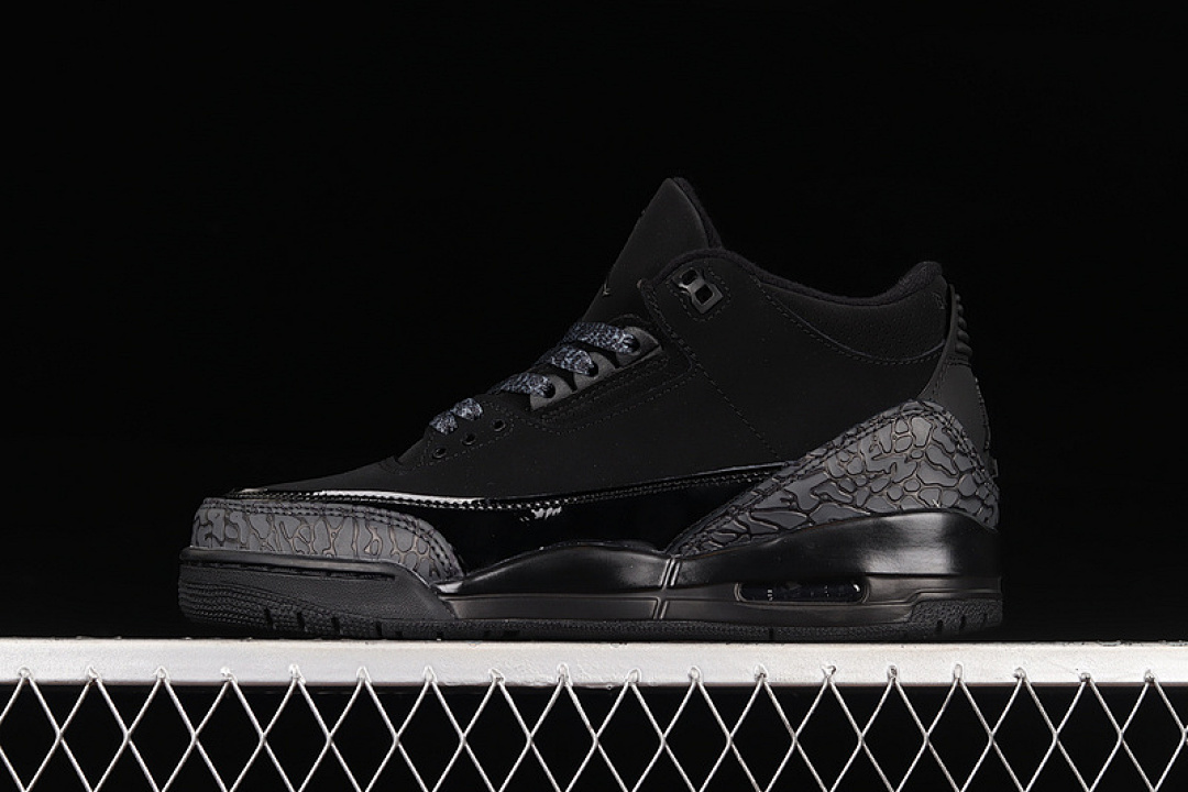 Jordan AIR Jordan 3 RETRO BLACK CAT BLACK/DARK CHARCOAL-BLACK · 136064-002, photo 1