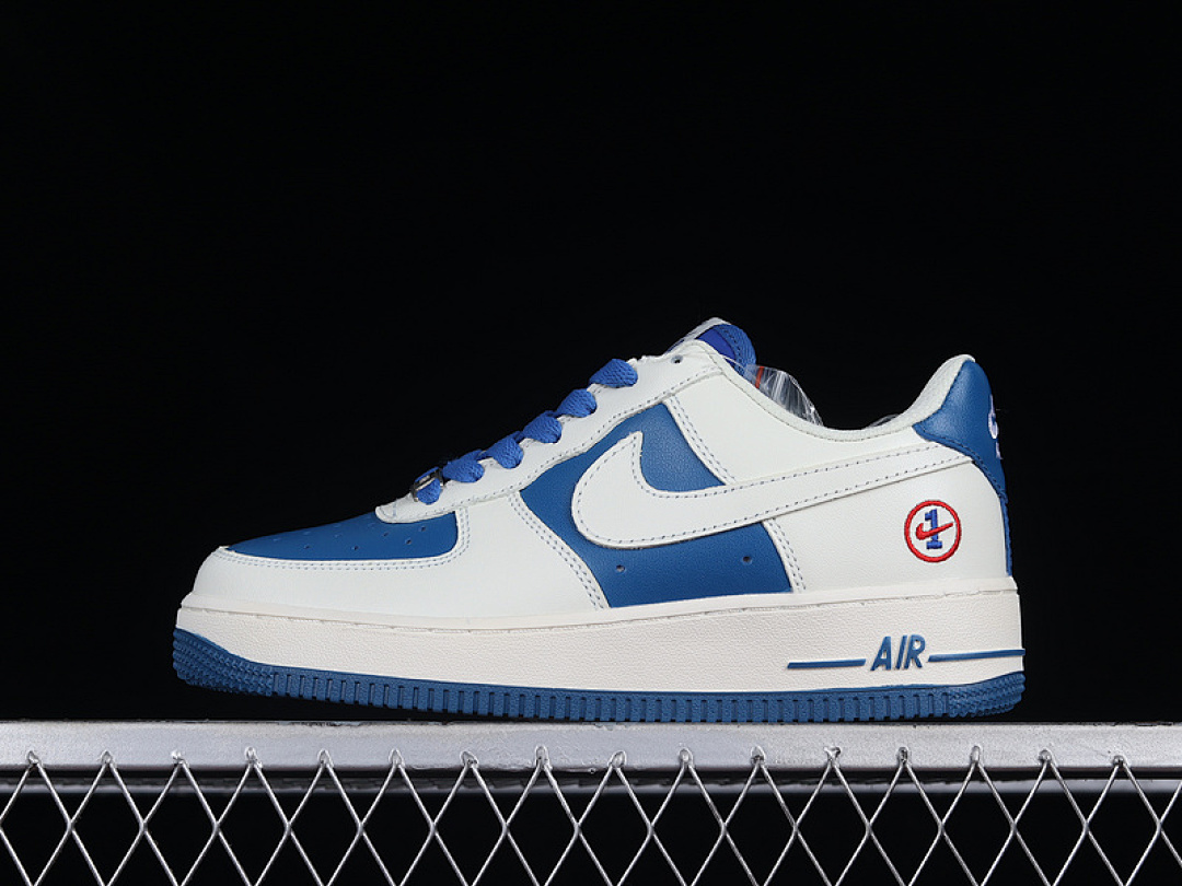 Nike [DD8959-703]-[AIR FORCE 1 LOW 07 WHITE/WHITE/BLUE]-[WOMAN:36-39]-[MAN:40-45], photo 1