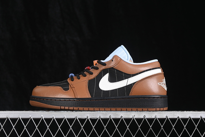 Jordan AIR Jordan 1 LOW AJ1 BASKETBALL SHOES COFFEE/BLACK · IR7560-010, photo 1