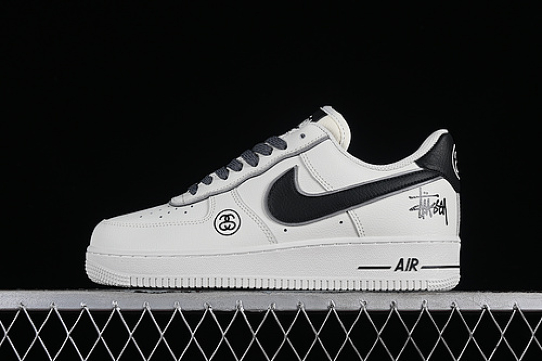 Nike [CZ9183-003]-[AIR FORCE 1 07 LOW WHITE/GREY/BLACK]-[WOMAN:36-39]-[MAN:40-45], photo 1