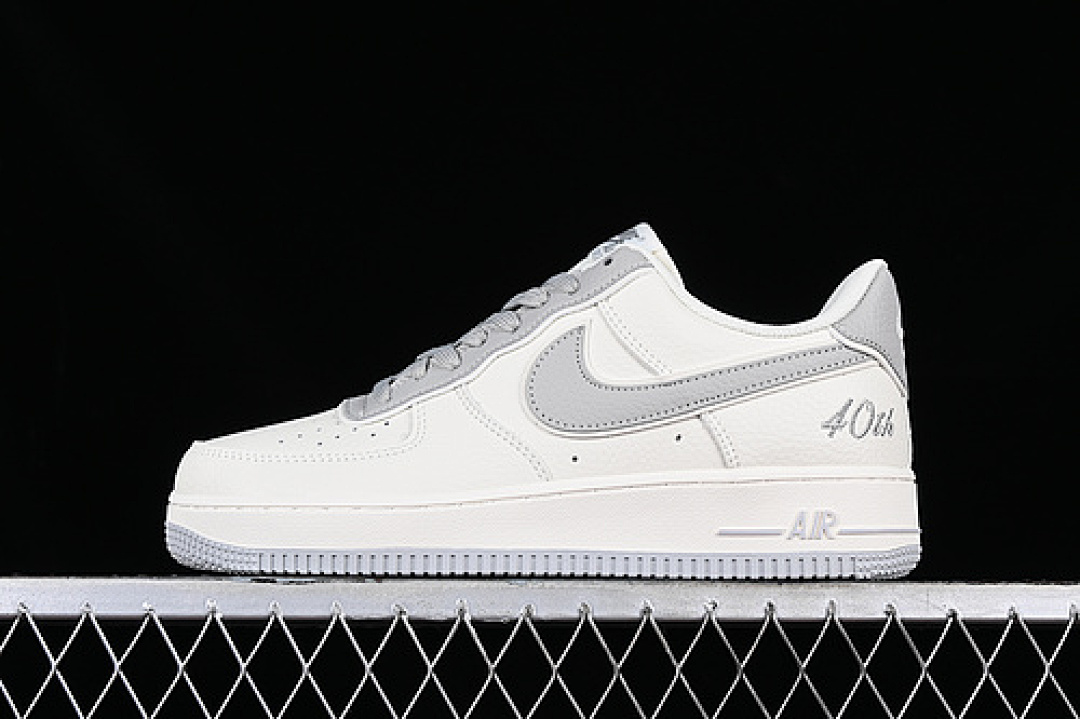 Nike Nike AIR FORCE 1 07 LOW 40TH WHITE/GREY · JF1983-561, photo 1