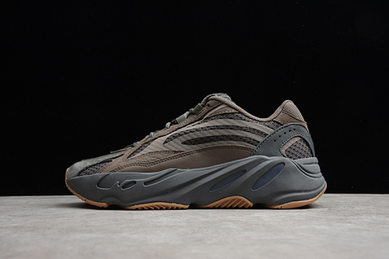 Adidas Adidas YEEZY BOOST 700 V2 SHOES GEODE/GEODE/GEODE · EG6860, photo 1