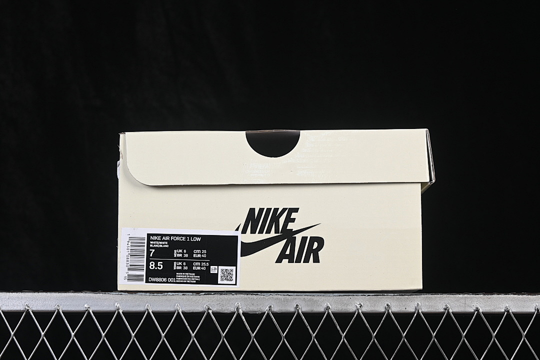 Nike [DW8806-001]-[AIR FORCE 1 07 LOW CASUAL SNEAKERS BEIGE/BLACK/BEIGE]-[WOMAN:36-39.5]-[MAN:40-45] - Image 12