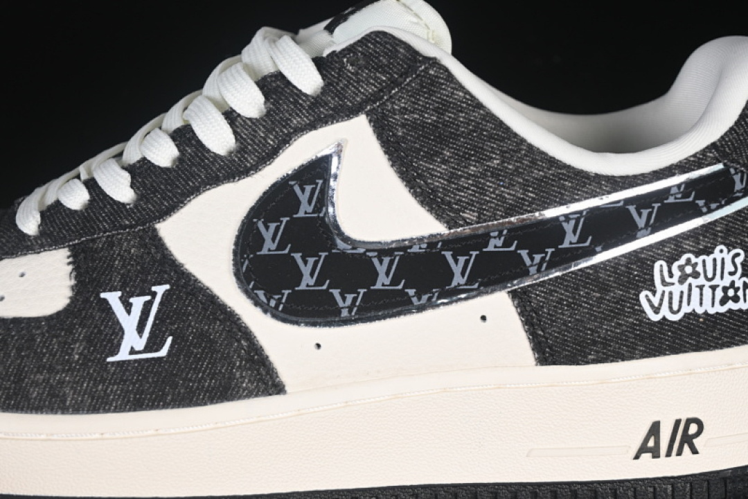 Nike [DX1888-097]-[AIR FORCE 1 07 LOW CASUAL SNEAKERS BLACK/WHITE]-[WOMAN:36-39]-[MAN:40-45] - Image 7