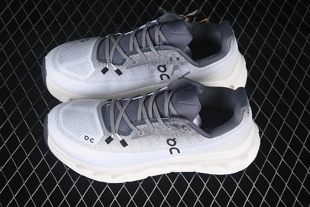 On Running [ON CLOUDTILT CASUAL COMMUTING RUNNING SHOES WHITE/GREY]-[WOMAN:36-39]-[MAN:40-47] - Image 10