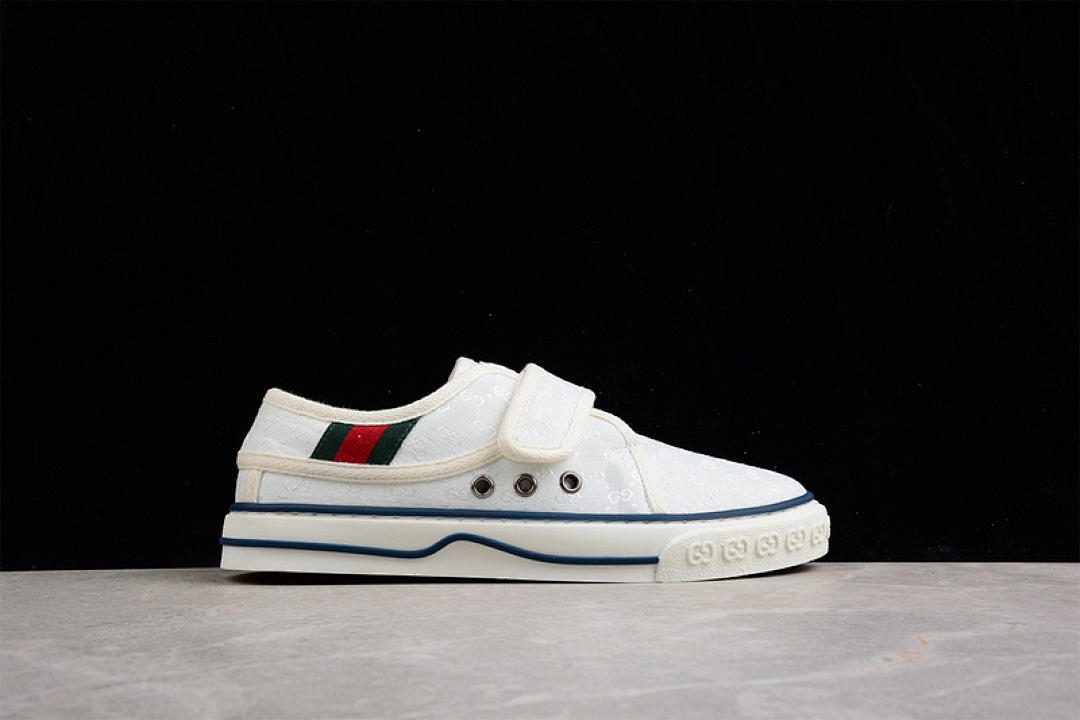 Gucci [694741-17L10-9060]-[DISNEY X TENNIS 1977 WHITE/WHITE/WHITE]-[WOMAN:35-39]-[MAN:40-44] - Image 16