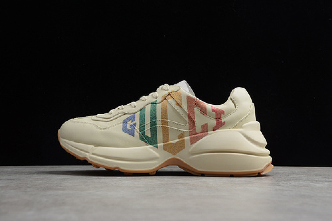 On Running [GU*CCI SHOES WHITE/BEIGE/MULTI-COLOR]-[WOMAN:35-39], photo 1
